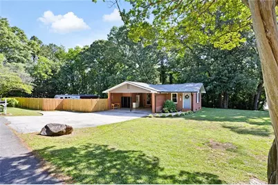 671 Dozier Drive, Marietta, GA 30066 - Photo 3