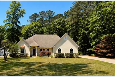 25 Blackfoot Trail, Sharpsburg, GA 30277 - Photo 1