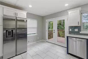 5918 Sierra Dr, Norcross, GA 30071 - Photo 7