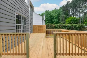 1005 Crabapple Lake Cir, Roswell, GA 30076 - Photo 49