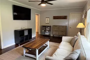 1091 Walker Dr, Decatur, GA 30030 - Photo 7