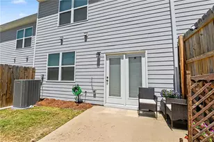 3556 Bluebird Ct SW, Atlanta, GA 30331 - Photo 29