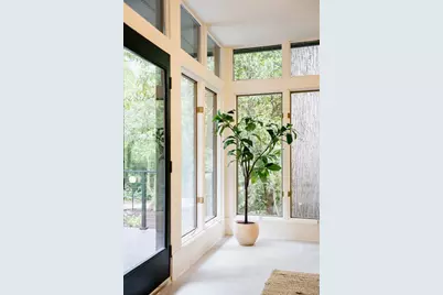 922 Barton Woods Road NE, Atlanta, GA 30307 - Photo 15