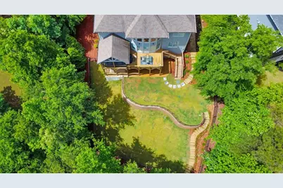 4856 Grandview Court, Flowery Branch, GA 30542 - Photo 9