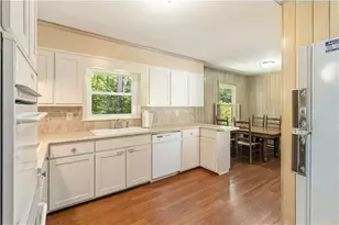 2738 Foster Ridge Rd NE, Atlanta, GA 30345 - Photo 13