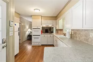 2738 Foster Ridge Rd NE, Atlanta, GA 30345 - Photo 13