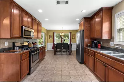3995 Lucas Lane, Ellenwood, GA 30294 - Photo 11