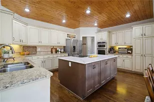 1105 Dapplefawn Ct, Alpharetta, GA 30005 - Photo 9