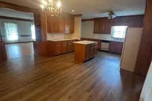 5677 Bentley Rd, Cumming, GA 30040 - Photo 5