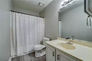 1445 Oakridge Cir, Decatur, GA 30033 - Photo 21