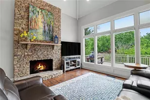 8895 Willowbrae Ln, Roswell, GA 30076 - Photo 9