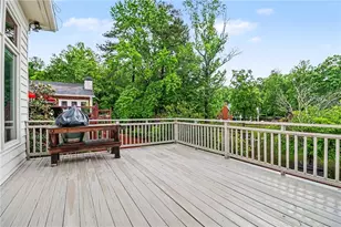 8895 Willowbrae Ln, Roswell, GA 30076 - Photo 19