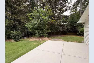 3284 Embry Circle, Atlanta, GA 30341 - Photo 3