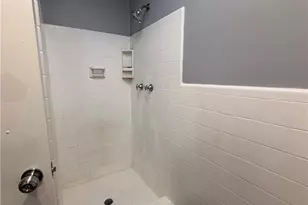 3284 Embry Cir, Atlanta, GA 30341 - Photo 9