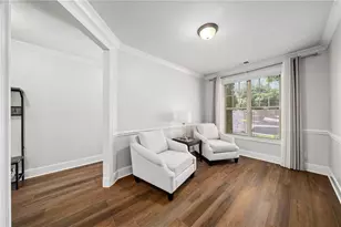 7805 Highland Bluff, Sandy Springs, GA 30328 - Photo 5
