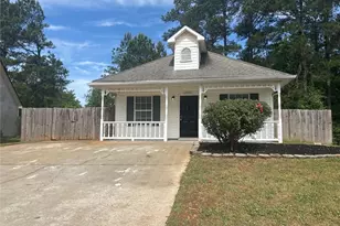 1382 N Hampton Dr, Hampton, GA 30228 - Photo 1