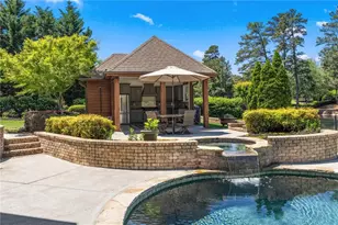 2725 Drayton Hall Dr, Buford, GA 30519 - Photo 3
