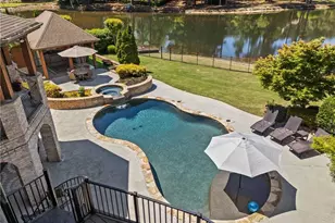 2725 Drayton Hall Dr, Buford, GA 30519 - Photo 61