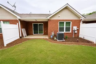 403 Tara Commons Cir, Loganville, GA 30052 - Photo 29