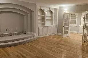 660 Forest Hills Dr, Sandy Springs, GA 30342 - Photo 17