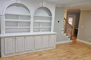 660 Forest Hills Dr, Sandy Springs, GA 30342 - Photo 13
