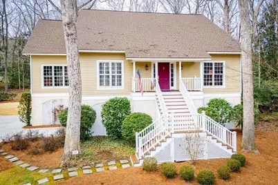 211 Habersham Place, Carrollton, GA 30117 - Photo 5