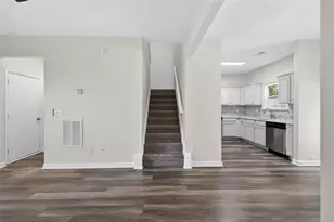 4469 Plum Frost Ct, Oakwood, GA 30566 - Photo 17
