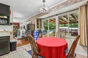 1949 Bonnie Ridge Dr, Griffin, GA 30223 - Photo 9