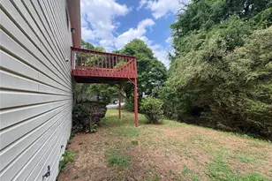 1990 Lown Farm Ln, Lithonia, GA 30058 - Photo 23