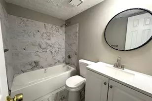 1990 Lown Farm Ln, Lithonia, GA 30058 - Photo 21