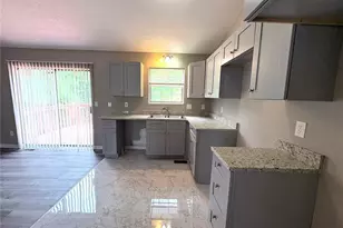 1990 Lown Farm Ln, Lithonia, GA 30058 - Photo 7