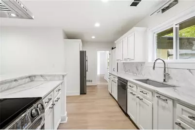 1568 Niskey Lake Trail, Atlanta, GA 30331 - Photo 17
