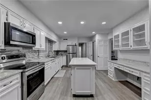 2048 Fisher Trail NE, Atlanta, GA 30345 - Photo 7