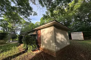 280 Crescent Dr, Gainesville, GA 30501 - Photo 9