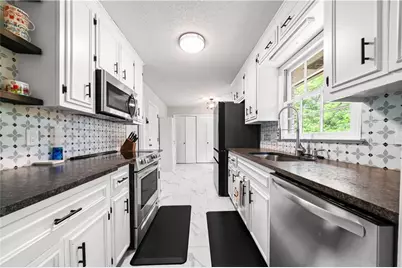 2993 Huntcliff Drive, Marietta, GA 30066 - Photo 11