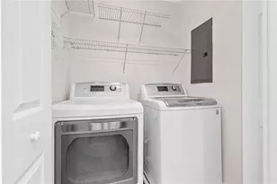 1805 Brighton Point, Atlanta, GA 30328 - Photo 13