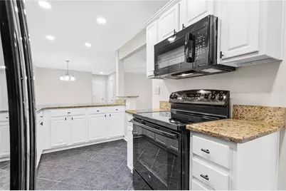 1805 Brighton Point, Atlanta, GA 30328 - Photo 11