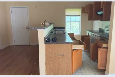 935 Hall Street NW, Atlanta, GA 30318 - Photo 5