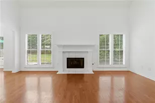 1300 Snug Harbor Ct NE, Marietta, GA 30066 - Photo 13