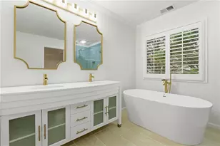 1300 Snug Harbor Ct NE, Marietta, GA 30066 - Photo 3