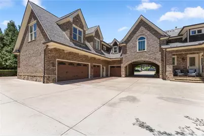 5779 Legends Club Circle, Braselton, GA 30517 - Photo 13