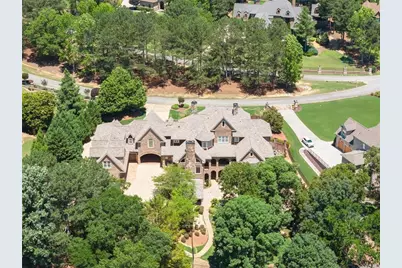 5779 Legends Club Circle, Braselton, GA 30517 - Photo 5