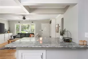 3136 Meadowood Ln, Atlanta, GA 30341 - Photo 7