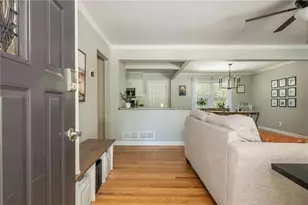 3136 Meadowood Ln, Atlanta, GA 30341 - Photo 3