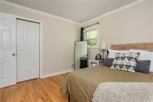 3136 Meadowood Ln, Atlanta, GA 30341 - Photo 13