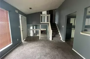 4584 Garden Hills Dr, Stone Mountain, GA 30083 - Photo 5