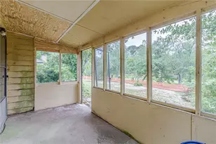 122 Sandalwood Cir, Lawrenceville, GA 30046 - Photo 35