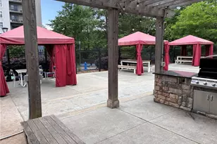 795 Hammond Dr, Atlanta, GA 30328 - Photo 19
