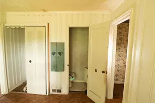2024 Neely Ave, Atlanta, GA 30344 - Photo 11