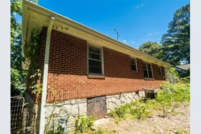 2024 Neely Avenue, Atlanta, GA 30344 - Photo 17